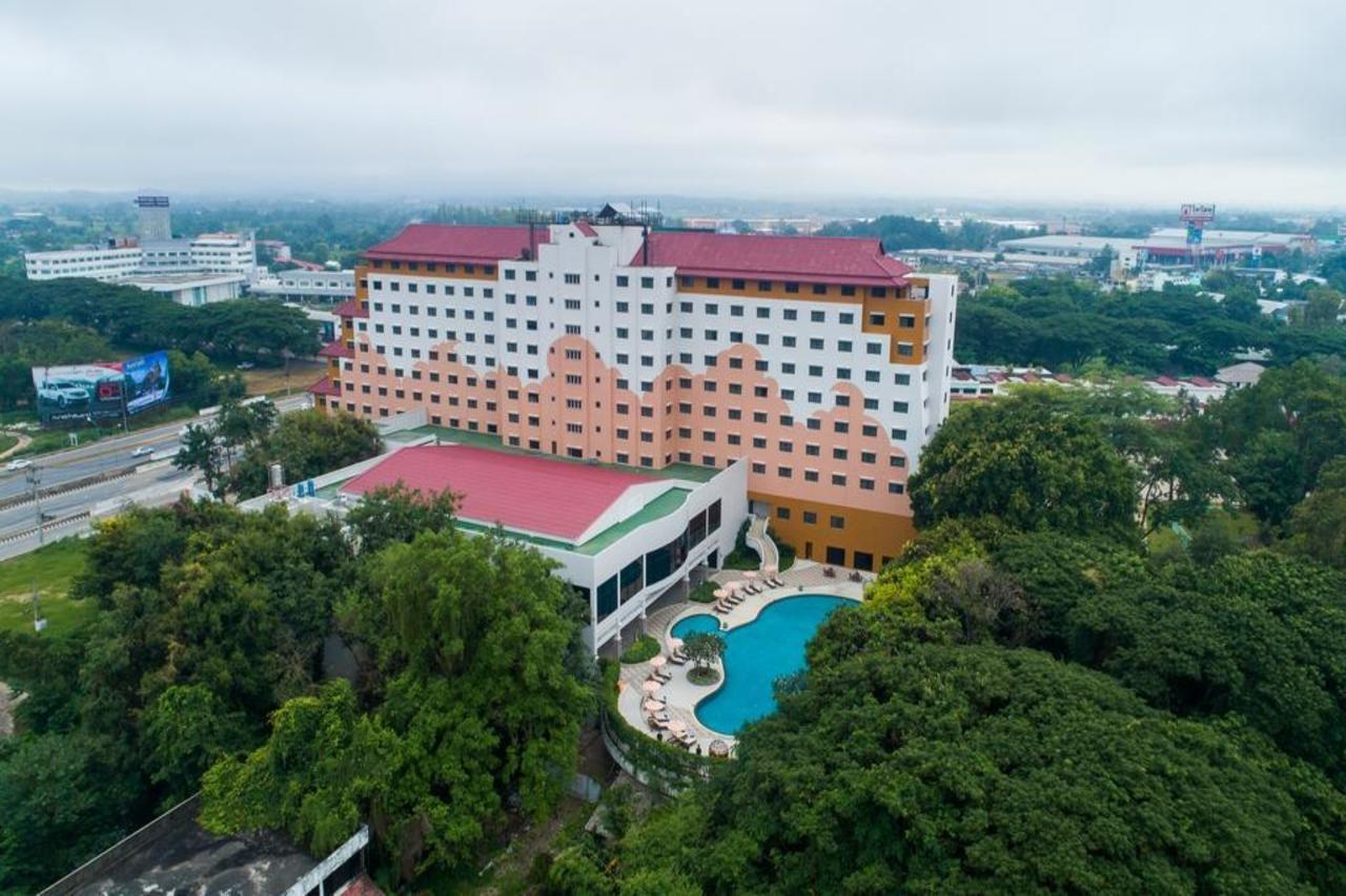 The Heritage Chiang Rai Hotel And Convention Esterno foto Aerial view of the hotel