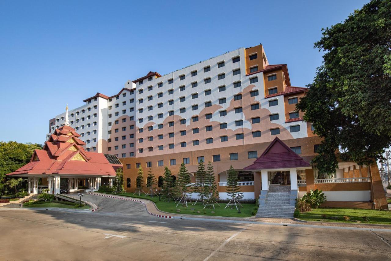 The Heritage Chiang Rai Hotel And Convention Esterno foto The 10th Building